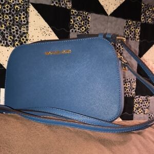 Michael Kors Elegant Blue Crossbody Bag